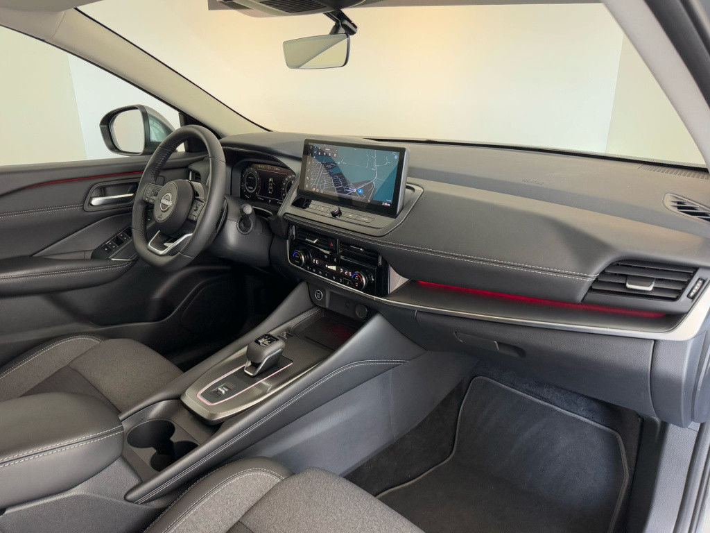 Nissan Qashqai 1.3 mhev xtronic n-connecta