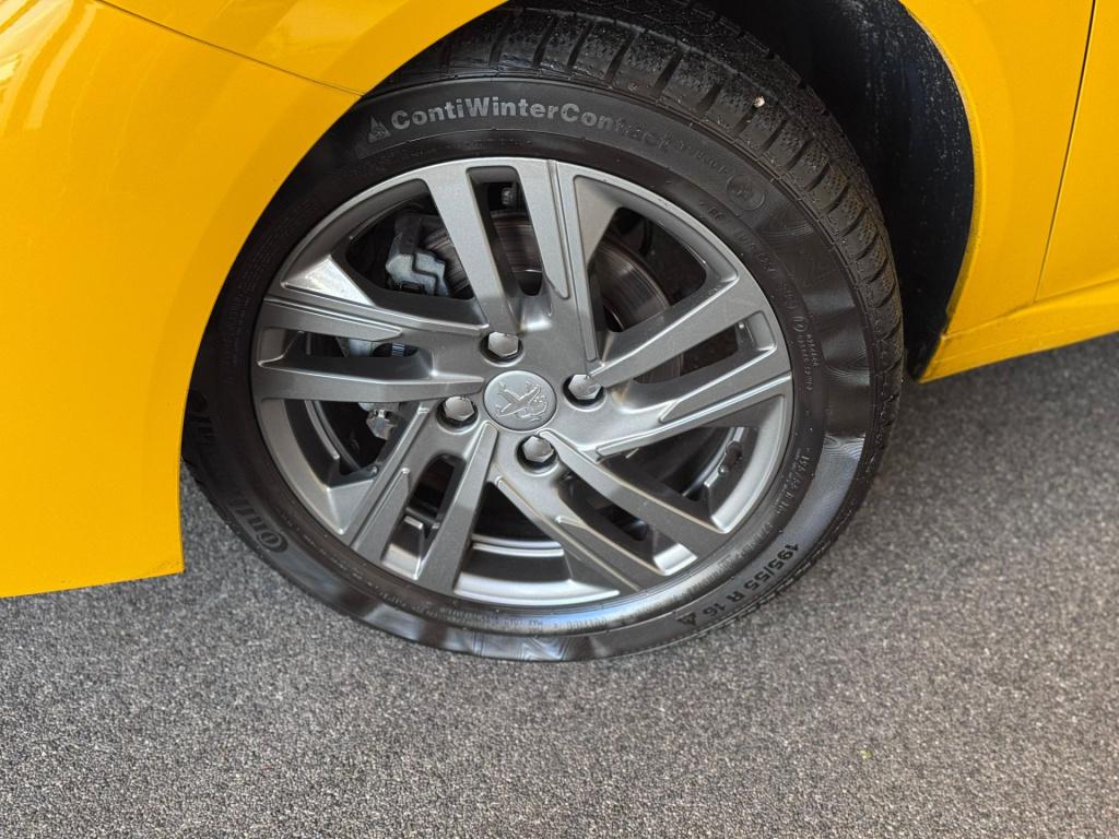 Peugeot 208 1.2 puretech active