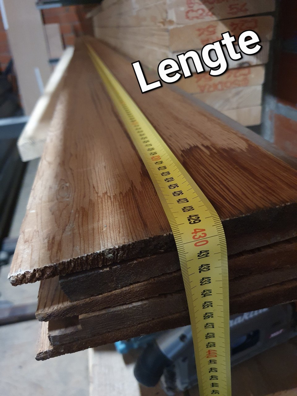 21 Meter gevelbekleding, potdekselplanken red cedar.