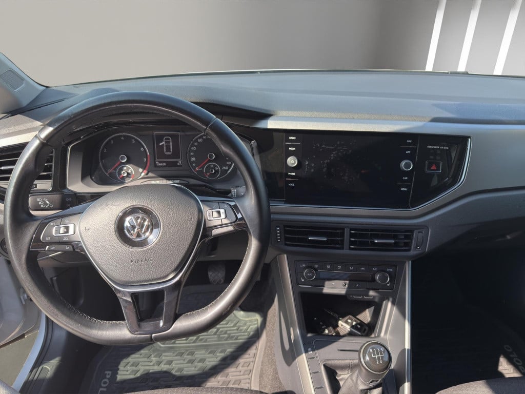Volkswagen Polo 1.0 mpi comfortline | navi | airco (automatisch) | verwarmd