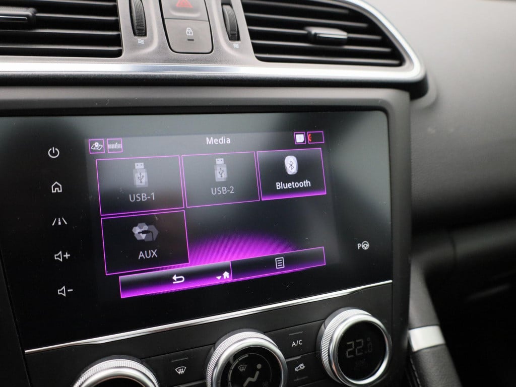 Renault Kadjar 1.3 tce intens | lmv | parkeer sensoren | panorama dak  | ha