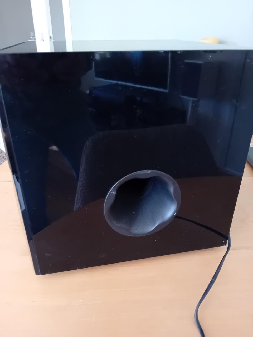 Te koop: een Yamaha subwoofer