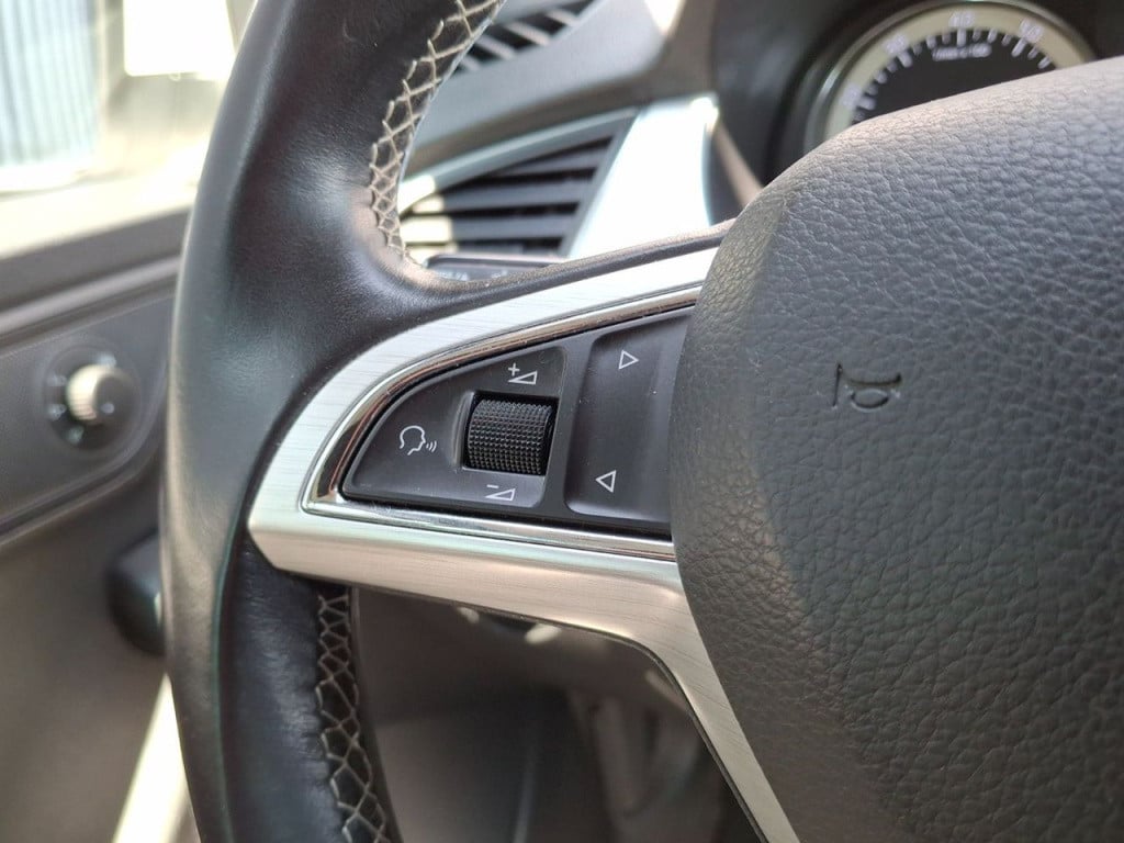 Skoda Fabia combi 1.2 tsi edition | led | lm | navi