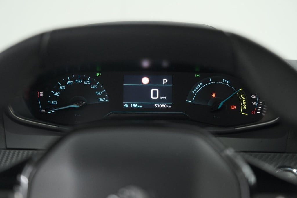 Peugeot 208 ev active pack 50 kwh | apple carplay | parkeersensoren | navig