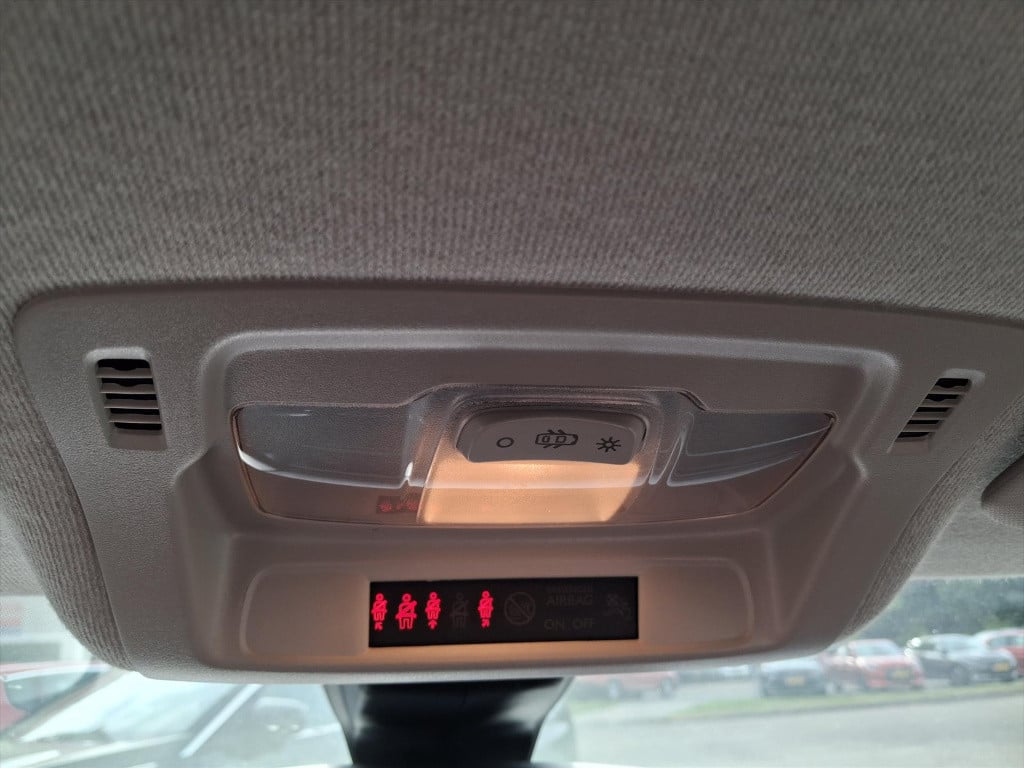 Citroen C3 1.2 puretech 82pk s&s feel navigatie | apple carplay & android a