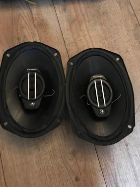 Pioneer TS-G6930F auto speakers