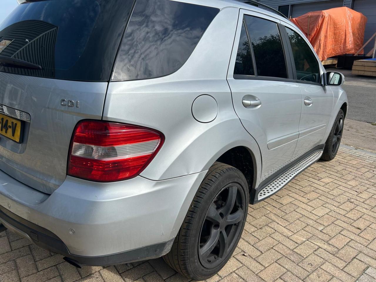 Mercedes ML 320 ML320 CDI 4MATIC Grijs Kenteken APK 04-2027