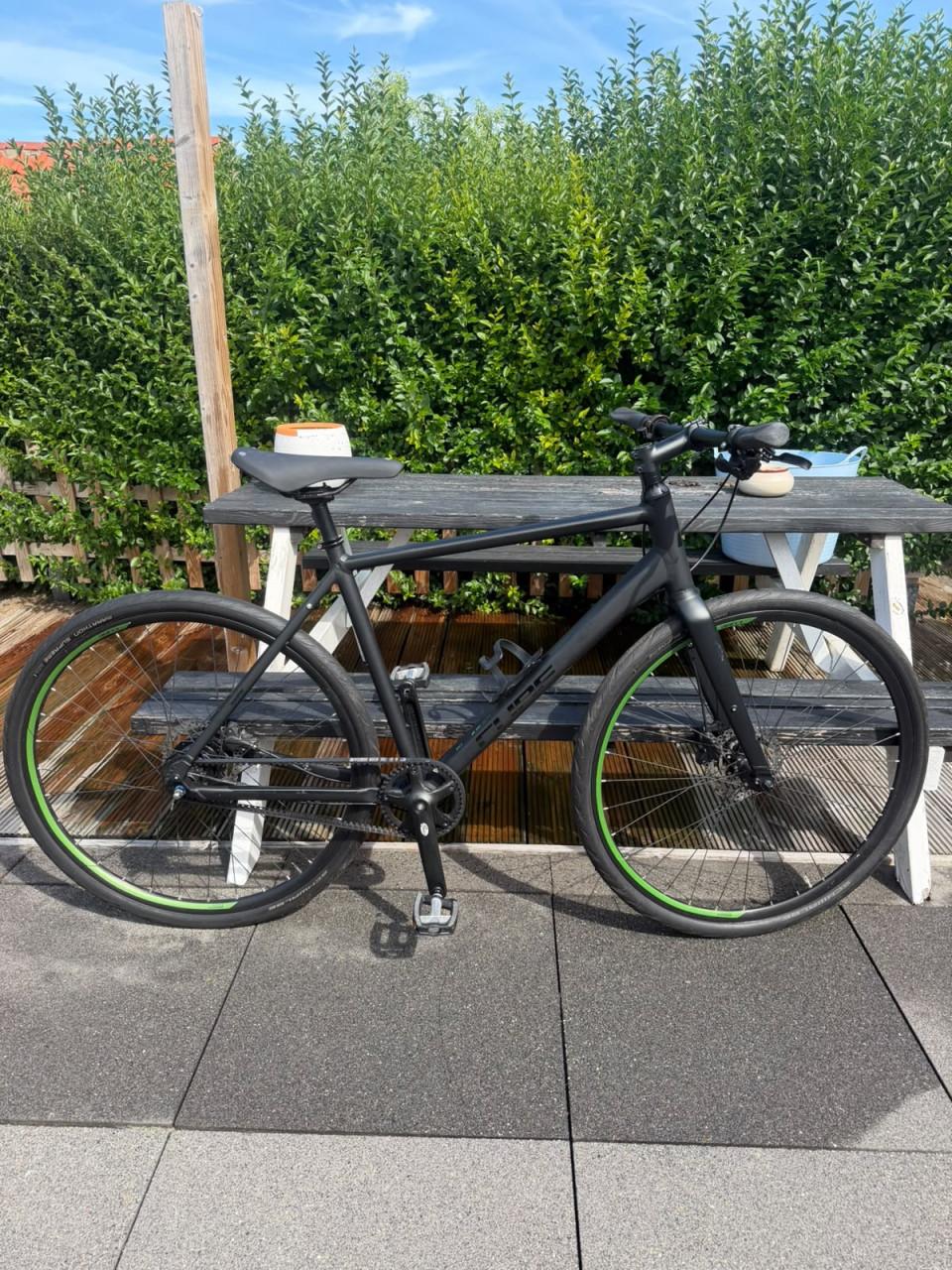 Cube Hyde Race urban road series - Mountainbike