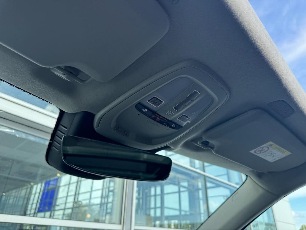 Volvo XC90 t8 455pk recharge ultra dark| full options!! b&w | luchtvering