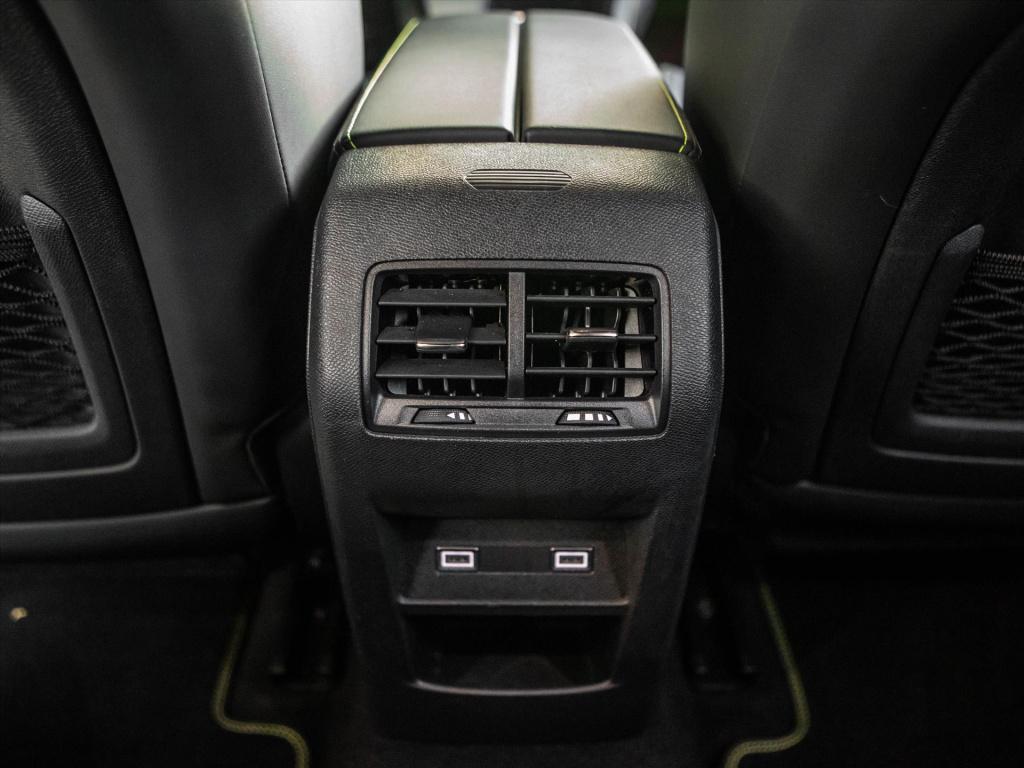 Peugeot 308 1.2 puretech 130pk gt automaat | navigatie | camera | park. sen