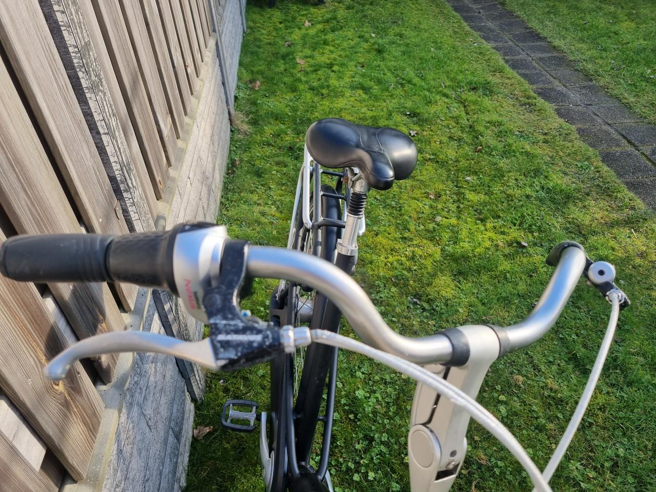 Fiets Bataves mamba zwart