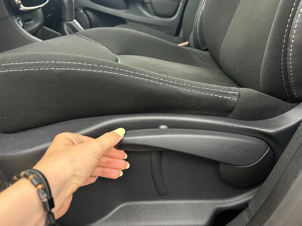 Renault Clio occasion 0.9 tce eco2 expression | zwart | tweedehands renault