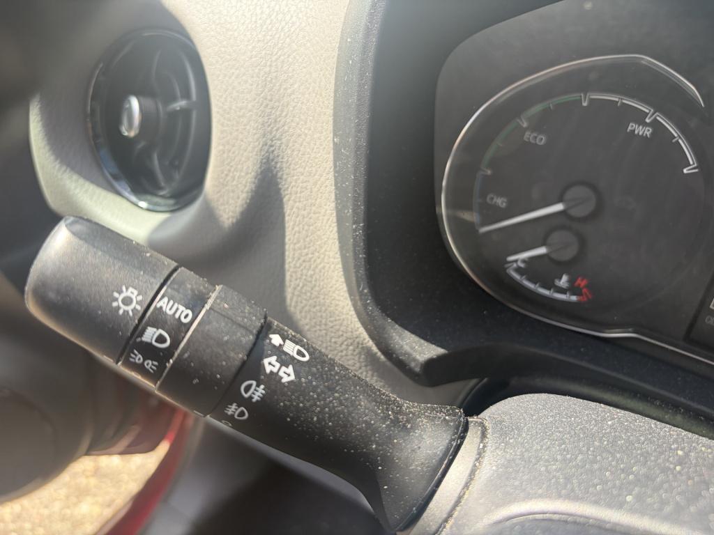 Toyota Yaris 1.5 hybrid dynamic | navi | climate | camera!