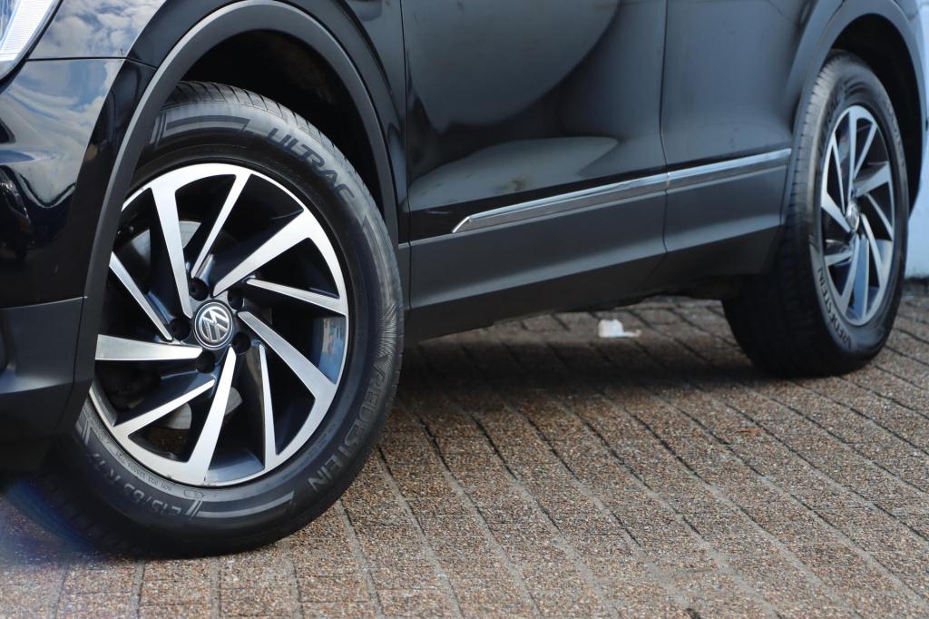 Volkswagen Tiguan 1.4 tsi act comfortline business r 150pk dsg7