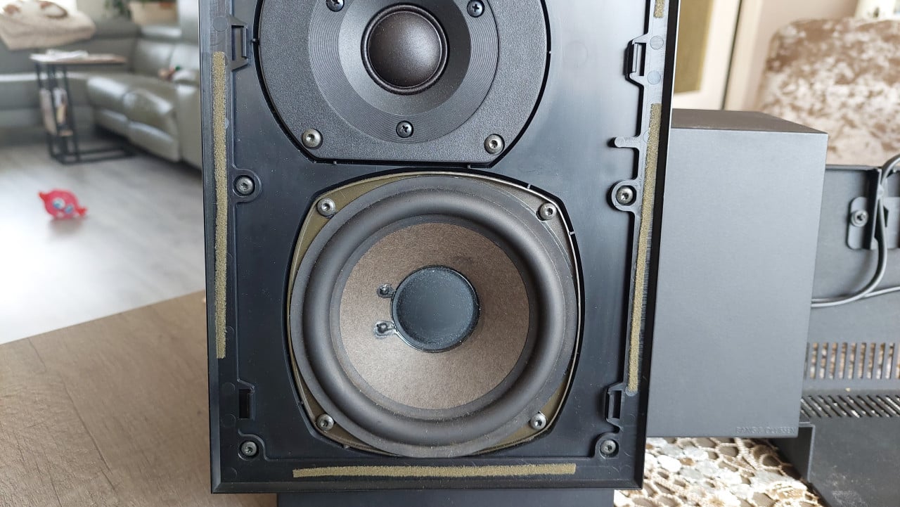 Bang&Olufsen  speakers