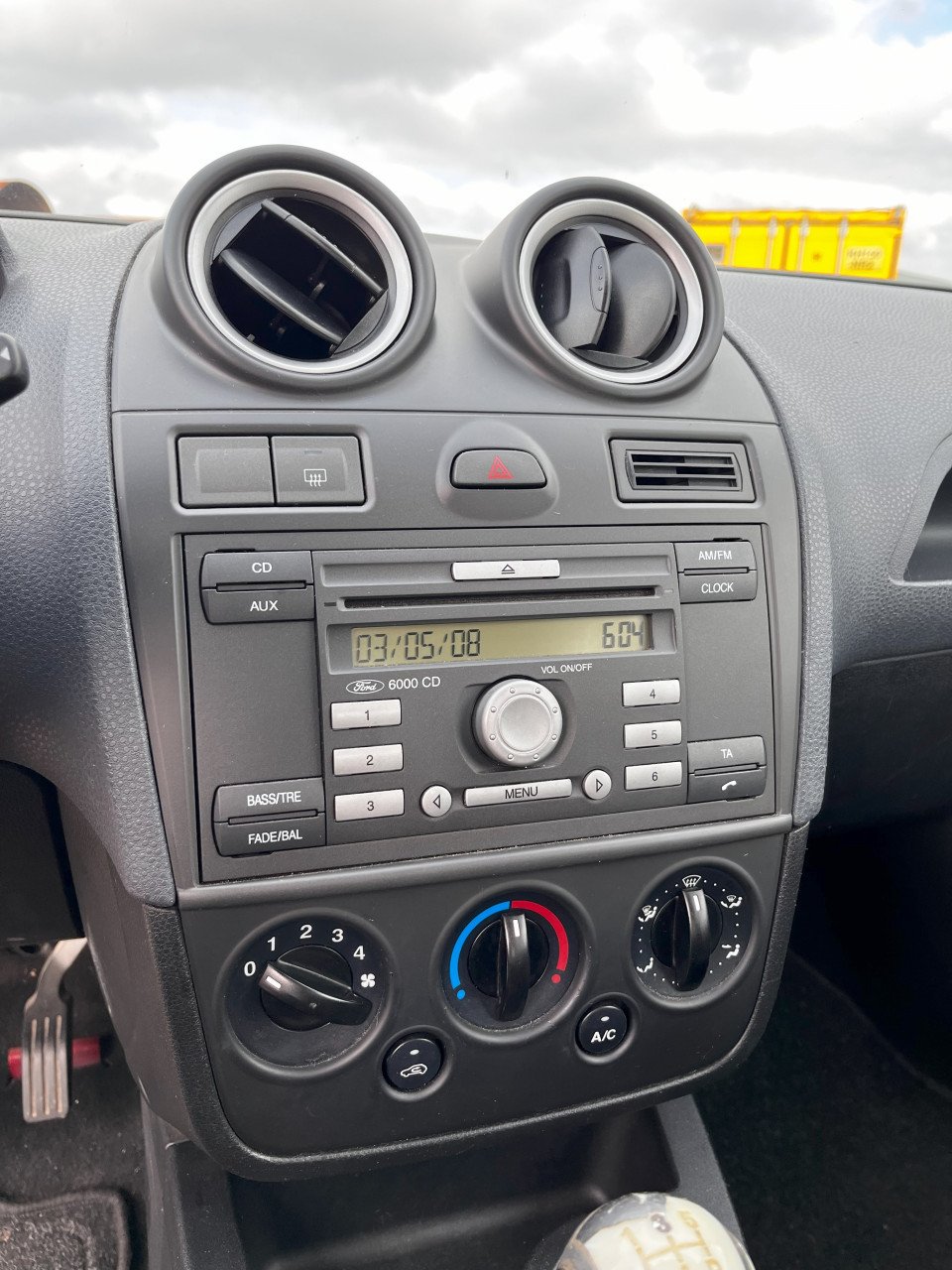 Ford Fiesta 1.3 8V 3DR 2006 Rood
