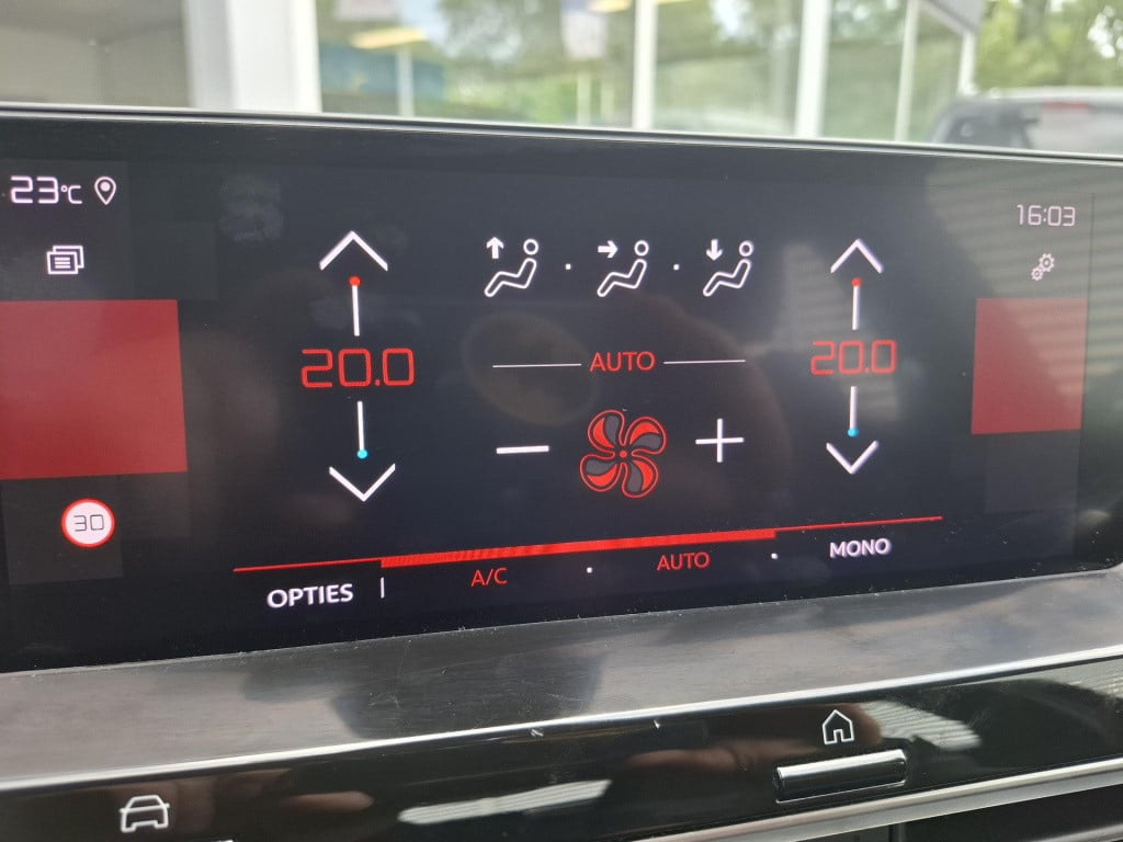 Citroen C4 130 eat8 shine automaat clima/lmv/nav/cam