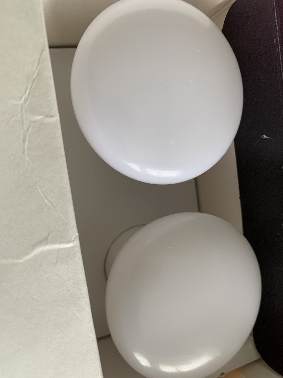 Philips Hue E27 white and color ambiance lampen 2 stuks 1100 lumen nieuw