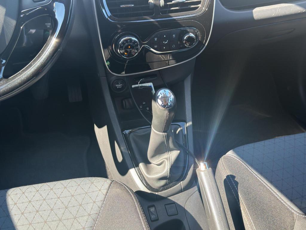 Renault Clio 0.9 tce dynamique clima keyless stoelverwarming