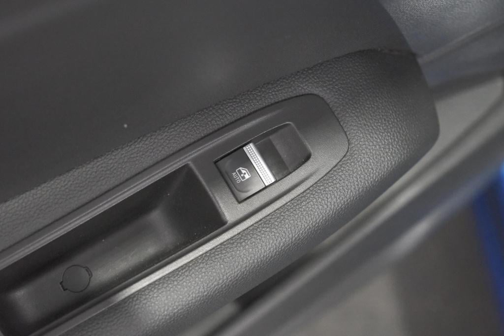 Renault Captur 1.6 plug-in hybrid 160 intens | camera | 9.3 inch groot sche