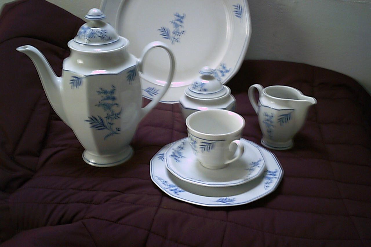 12 persoons porseleinen KOFFIEservies - 40 delig - Winterling