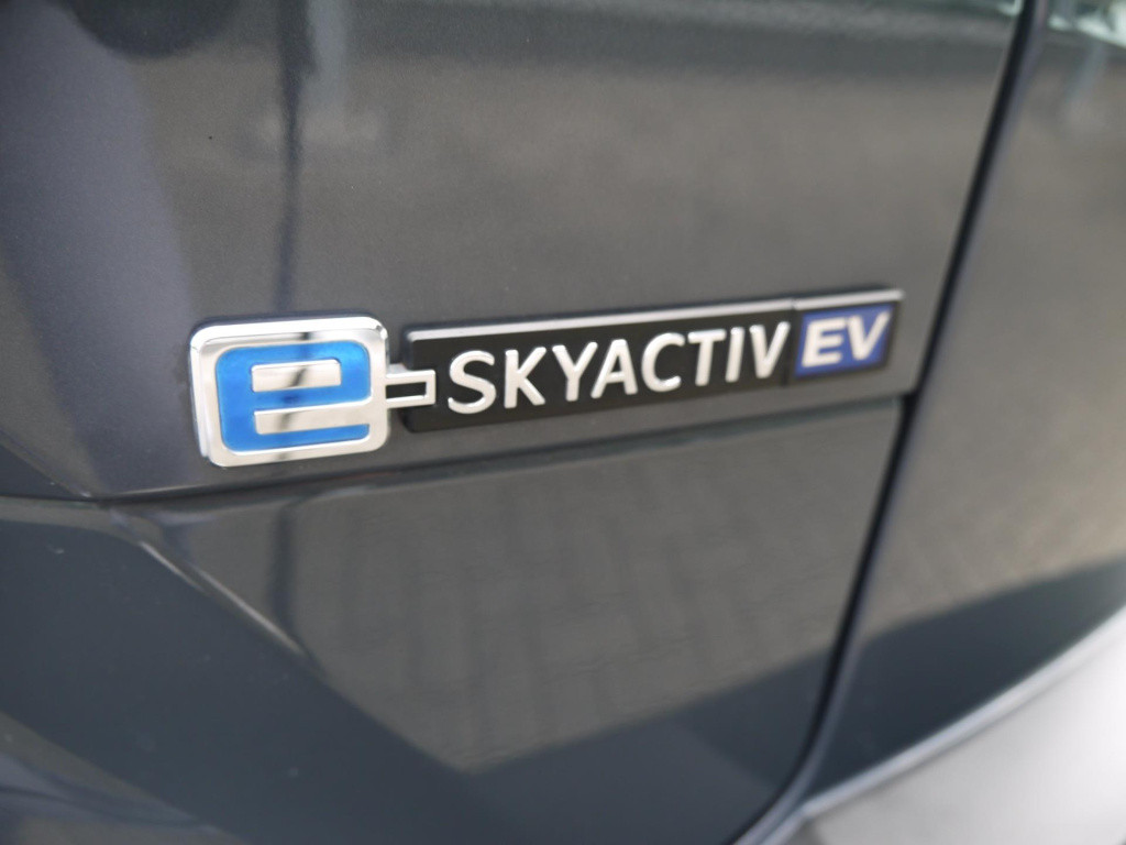 Mazda Mx-30 e-skyactiv ev 145 exclusive-line 36 kwh