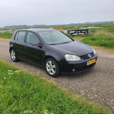 Volkswagen Golf 1.6 FSi Trendline 5 deurs