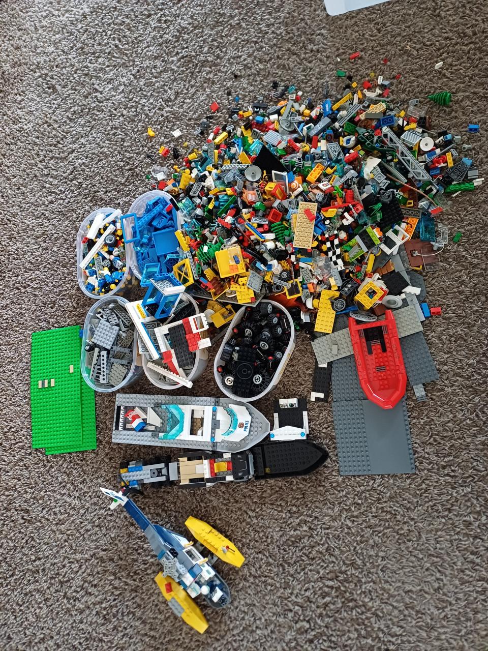 LEGO CITY