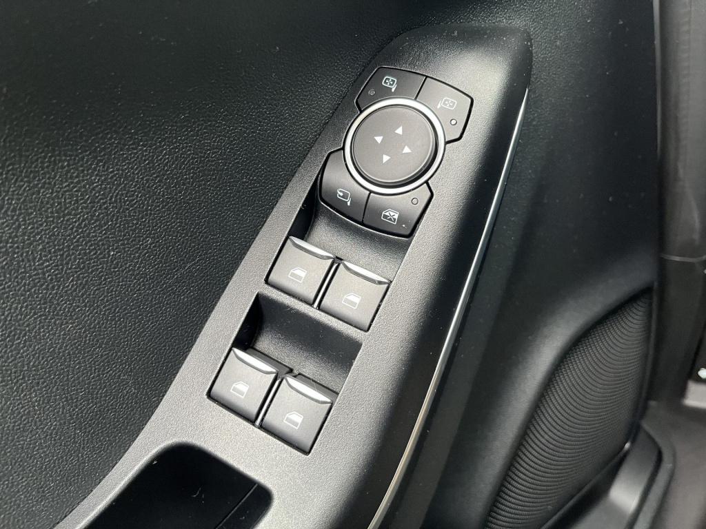 Ford Puma 1.0 ecoboost hybrid titanium | cruise control | climate control |