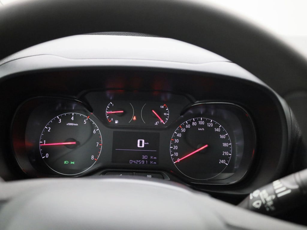 Opel Combo 1.5d l1h1 edition | navigatie | apple carplay/android auto | par