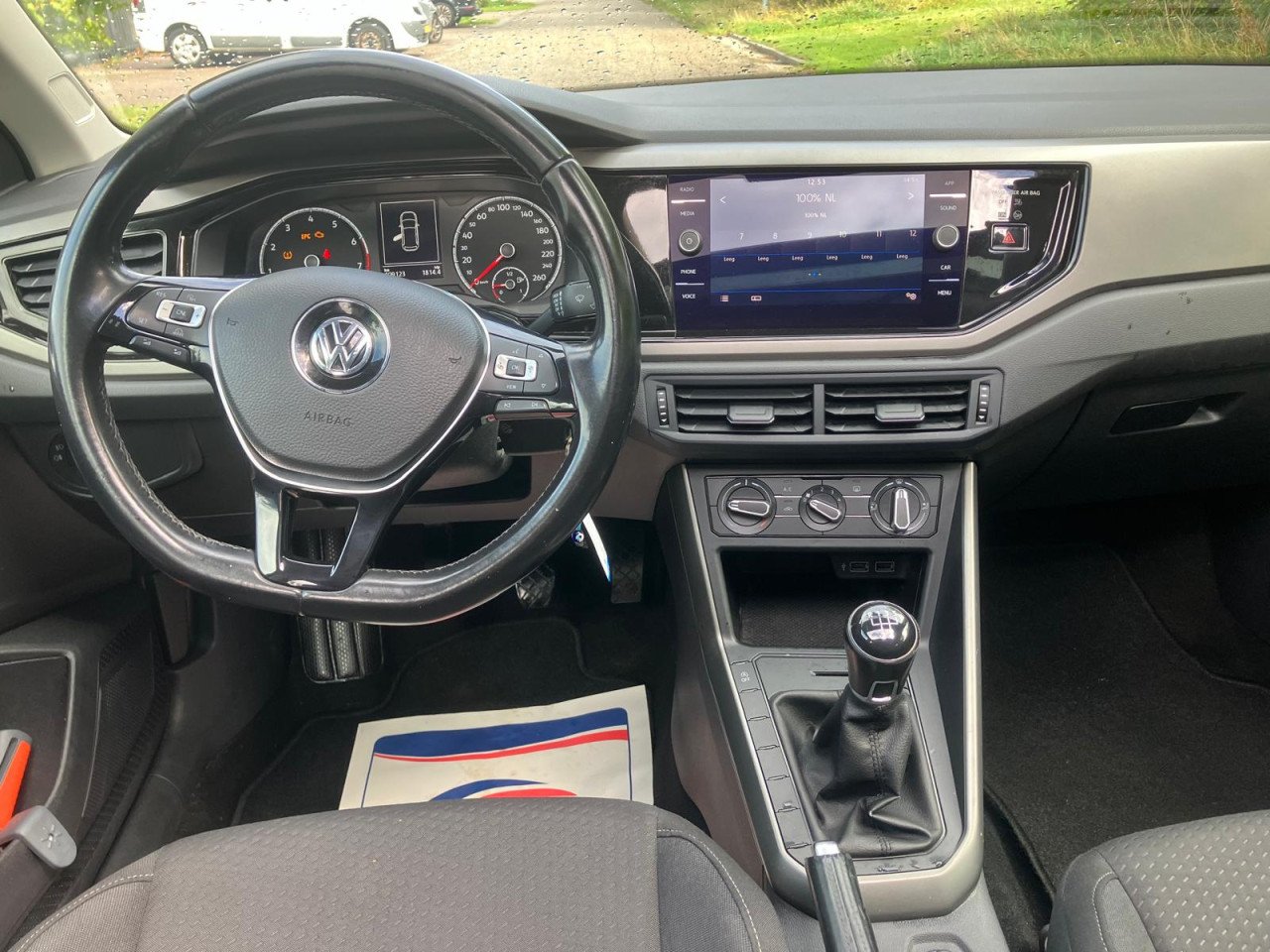 Volkswagen Polo 1.0
