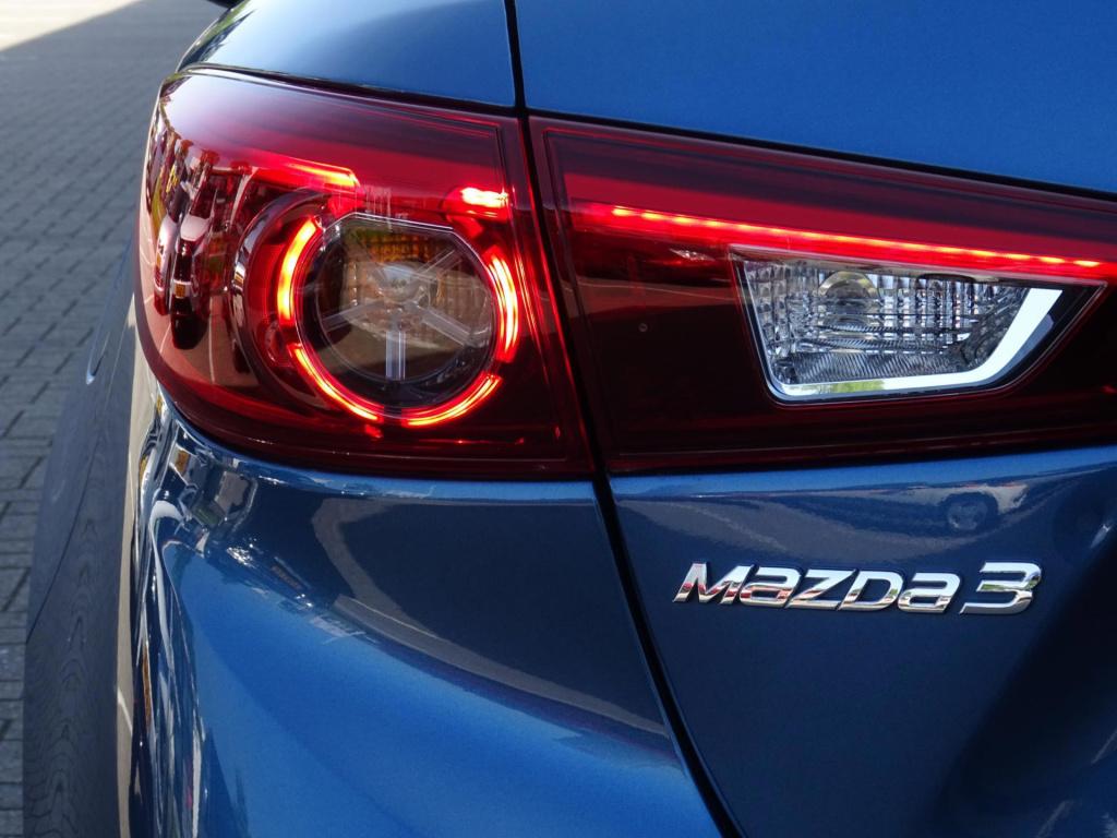 Mazda 3 2.0 skyactiv-g 120 gt-m | rijklaar