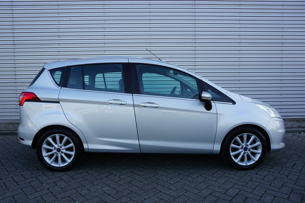 Ford B-max 1.0 ecoboost titanium airco / navi / cruise / elektr. ramen / na