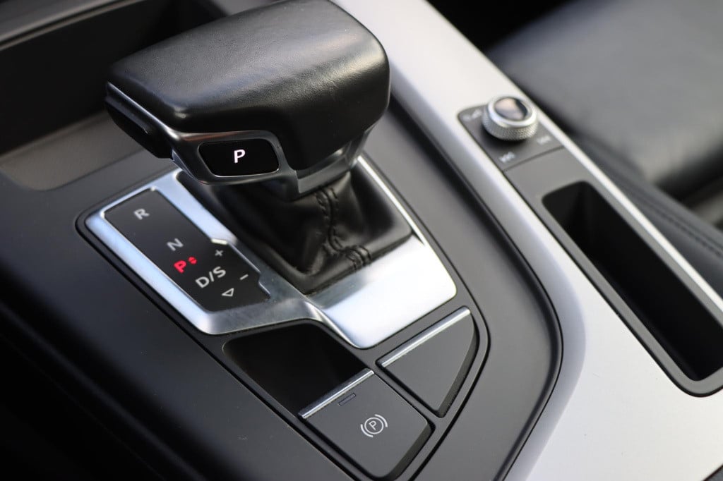 Audi A4 avant 40 tfsi s-edition s-tronic 204pk