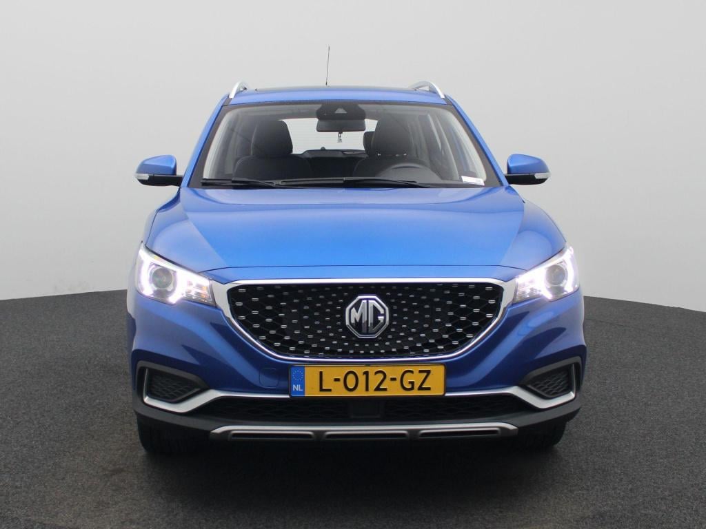 MG Zs Ev luxury 45 kwh | leder | panoramadak | carplay | stoelverwarming | 