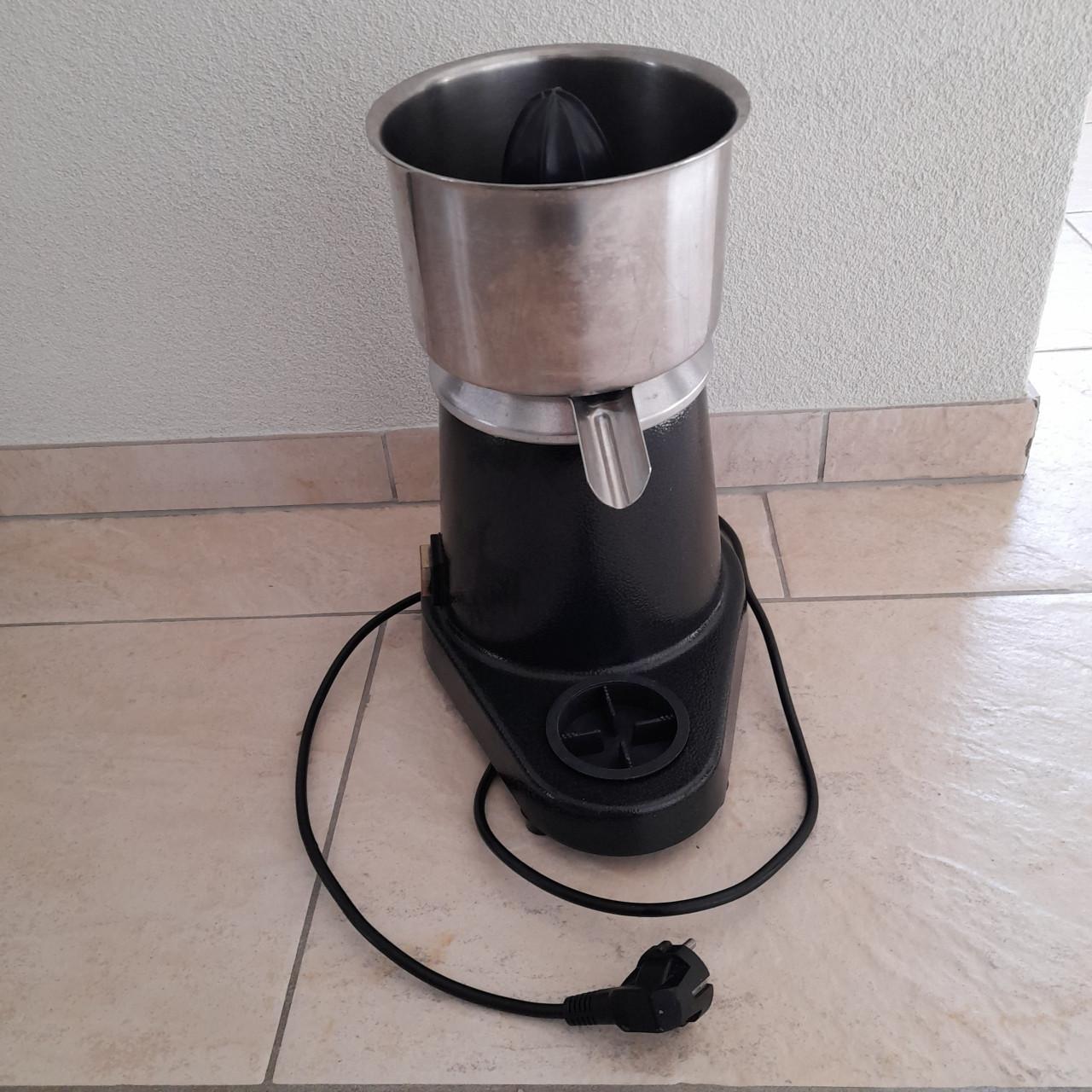 Professionele Fruit juicer / citrus pers( in goede nette staat)