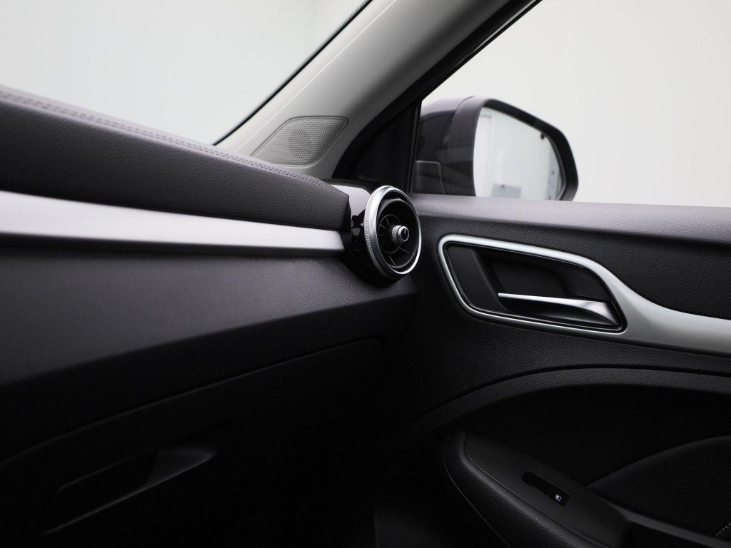 MG Zs-ev luxury 45 kwh aut.| panoramadak | leder | navigatie | camera | sch