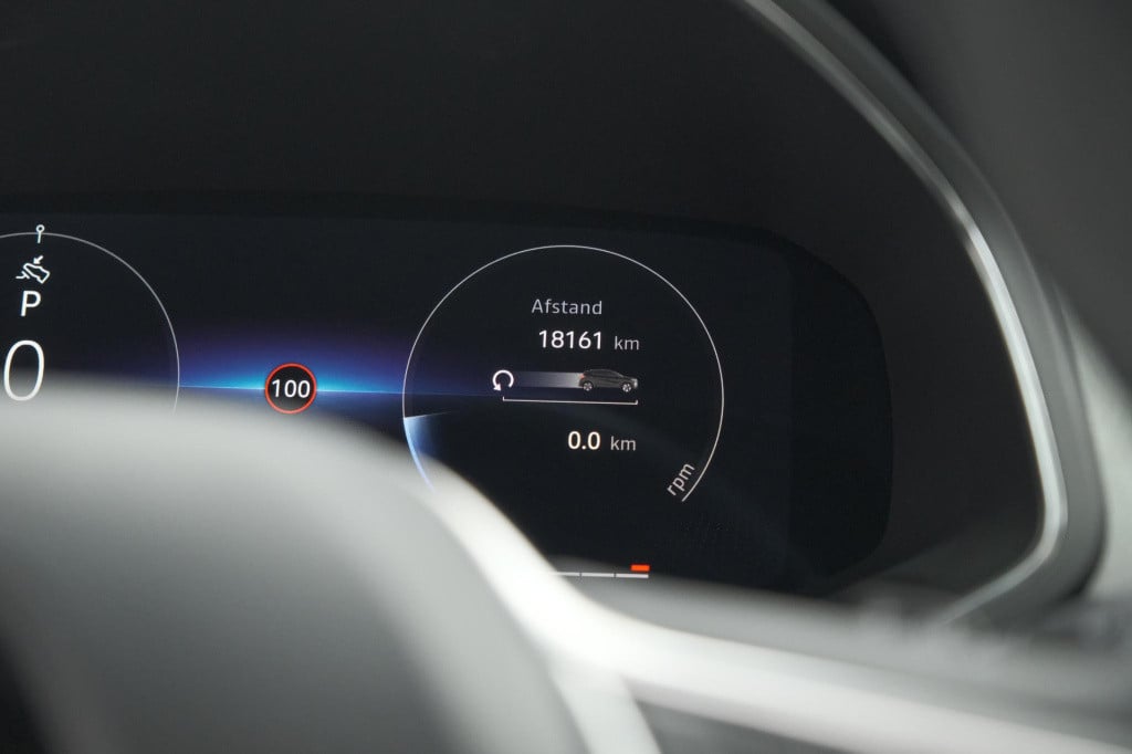 Renault Captur mild hybrid 160 edc techno | camera | navigatie | apple carp