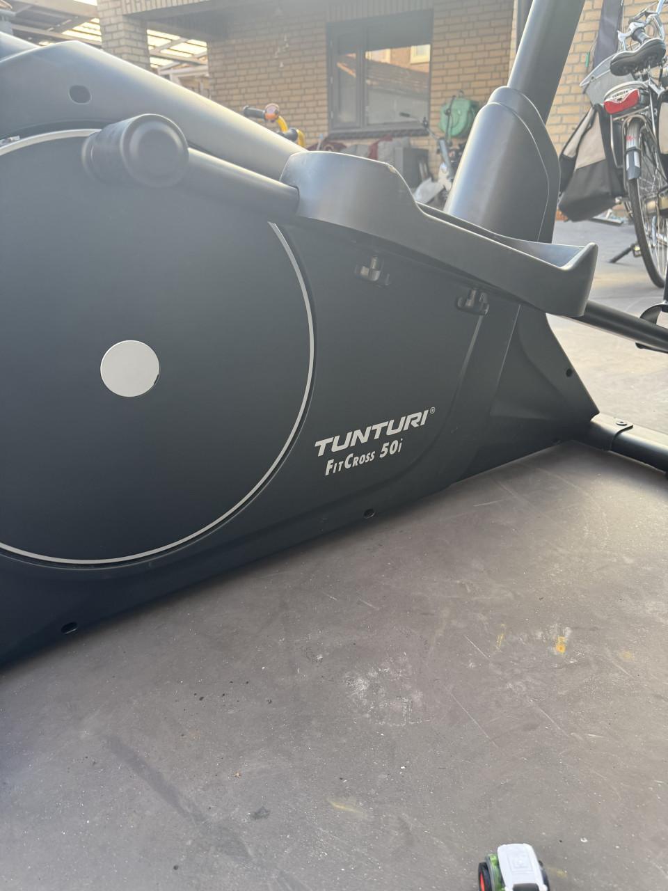 Tunturi FitCross 50i Crosstrainer – in goede staat