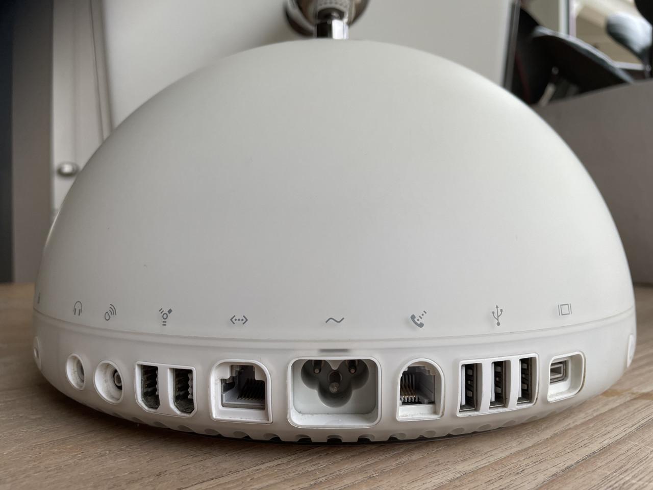 Te Koop: Vintage Apple iMac G4.