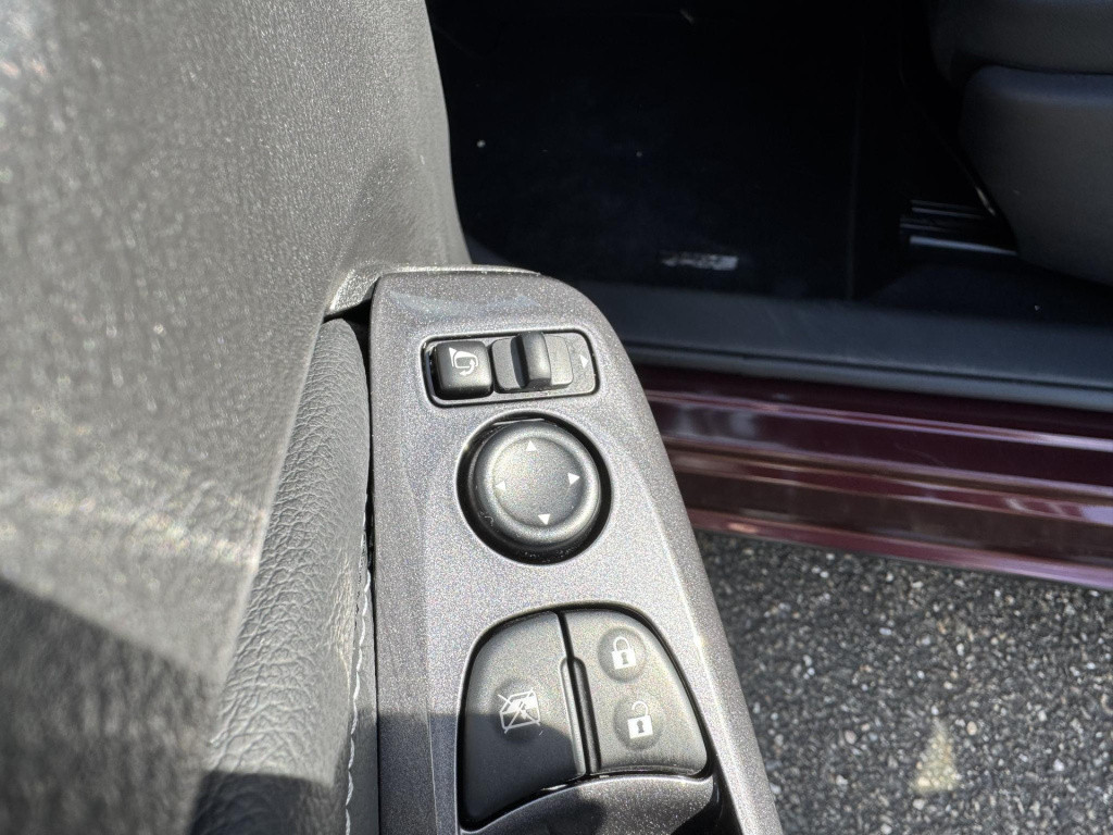 Nissan Juke 1.6 hybrid n-connecta parking pack