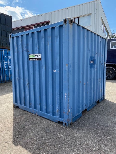Container