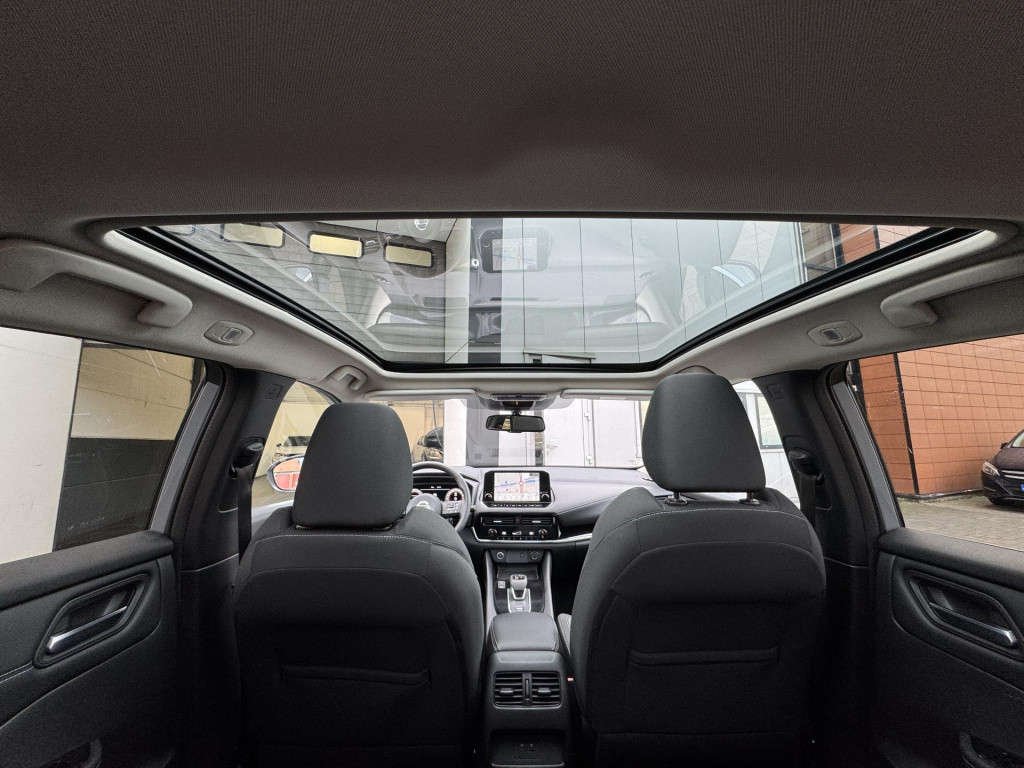 Nissan Qashqai 1.3 mhev xtronic premiere edition incl. trekhaak!