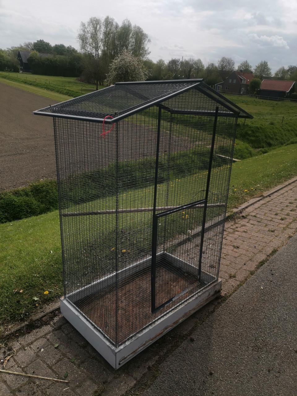 Volière /grote (vogel) kooi