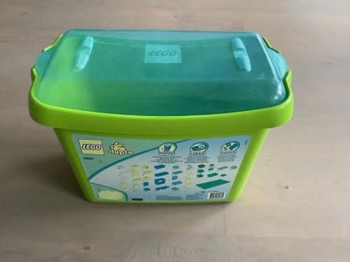 Lego opbergbox zonder LEGO €5