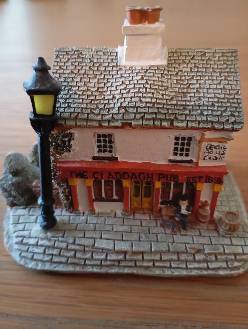 Craftsmens Cottages by David Winter, The Claddagh Pub, Ireland