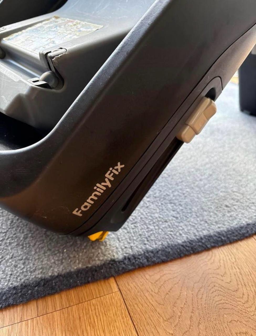 Maxi cosi familyfix isofix base - gebruikt