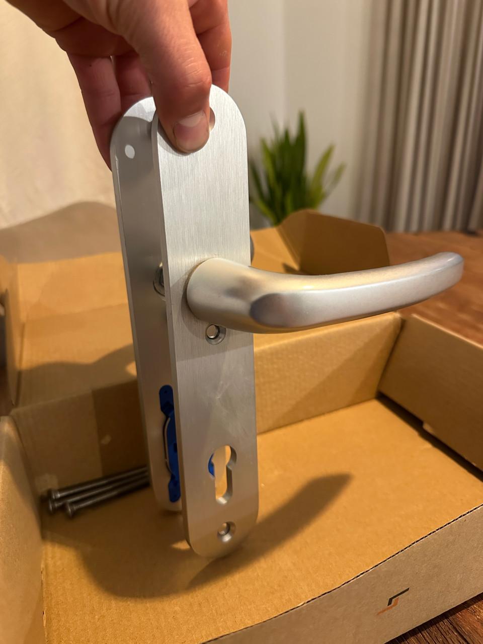 Voordeurbeslag SKG3 knop-kruk