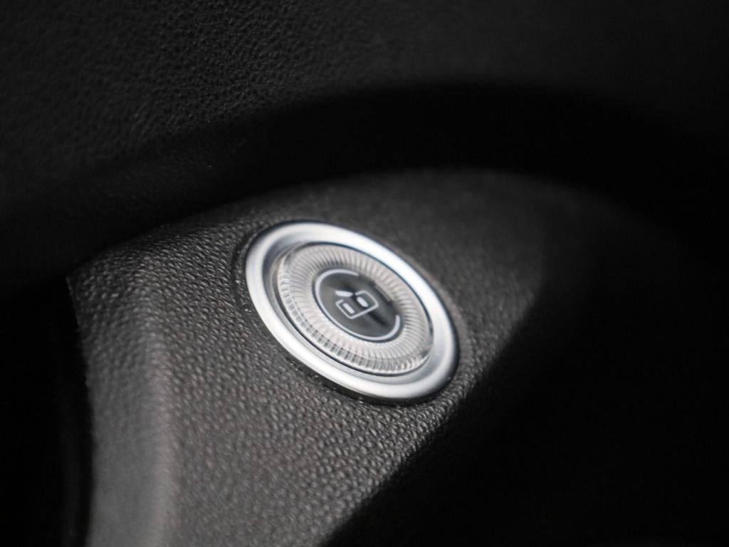 Fiat 500e icon 42 kwh | panoramadak | apple carplay / android auto | climat