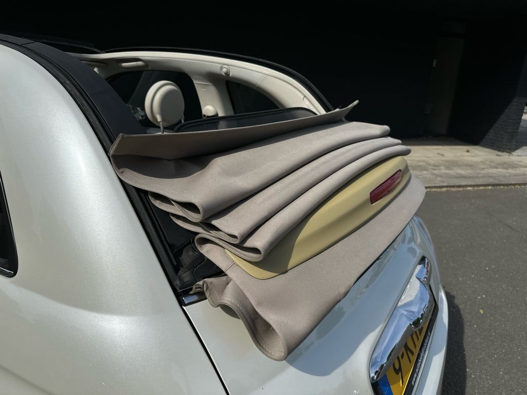 Fiat 500 C 0.9 twinair rock millions editie!